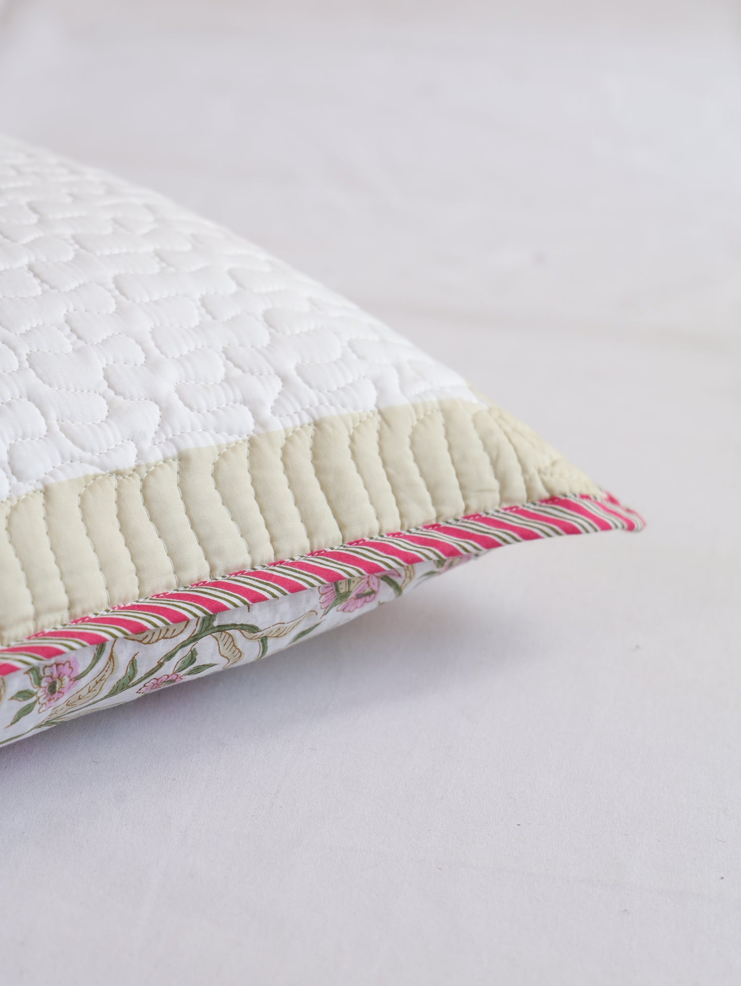 Daisy Cushion Cover