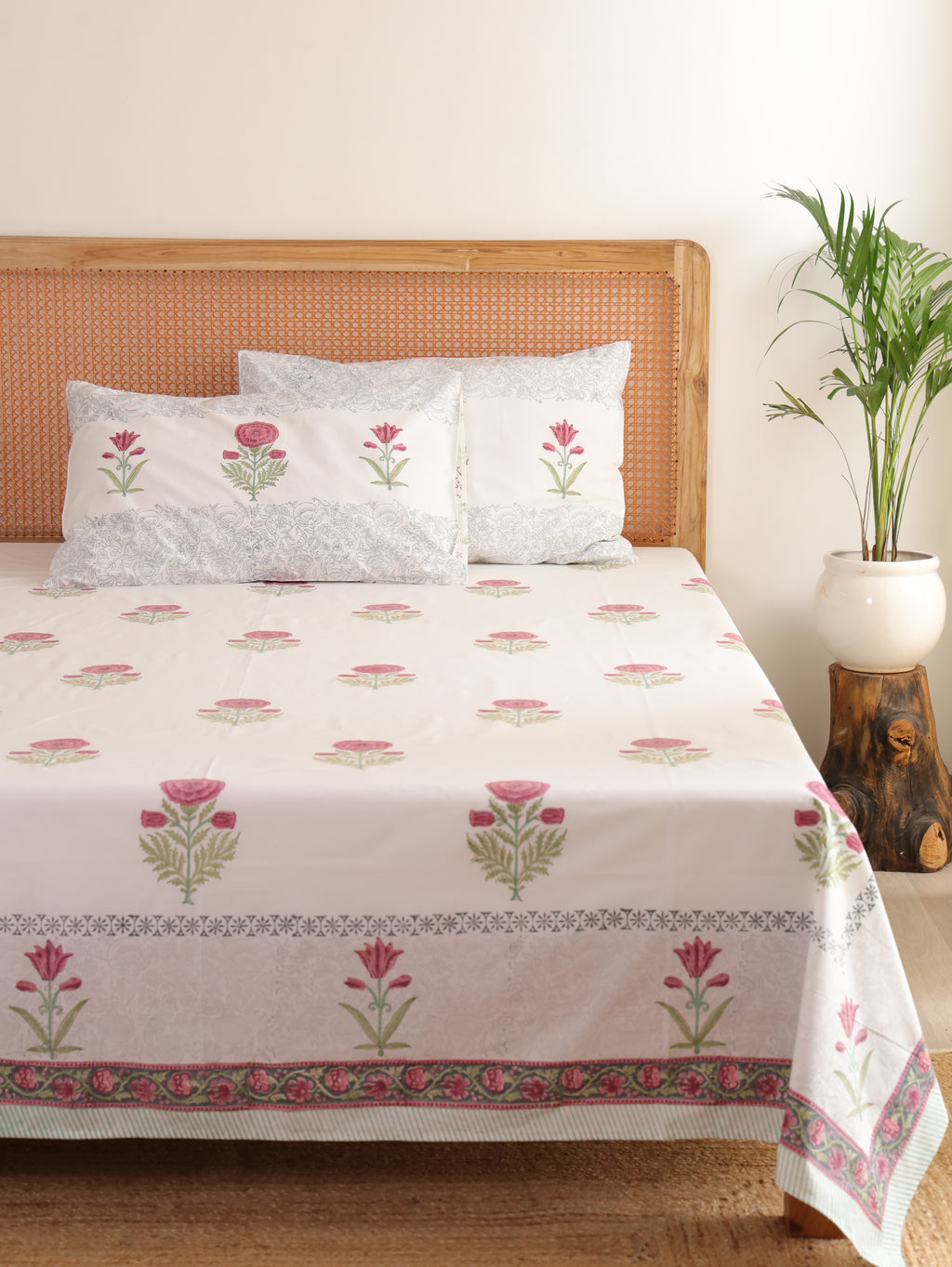 Gulnaar Bedsheet