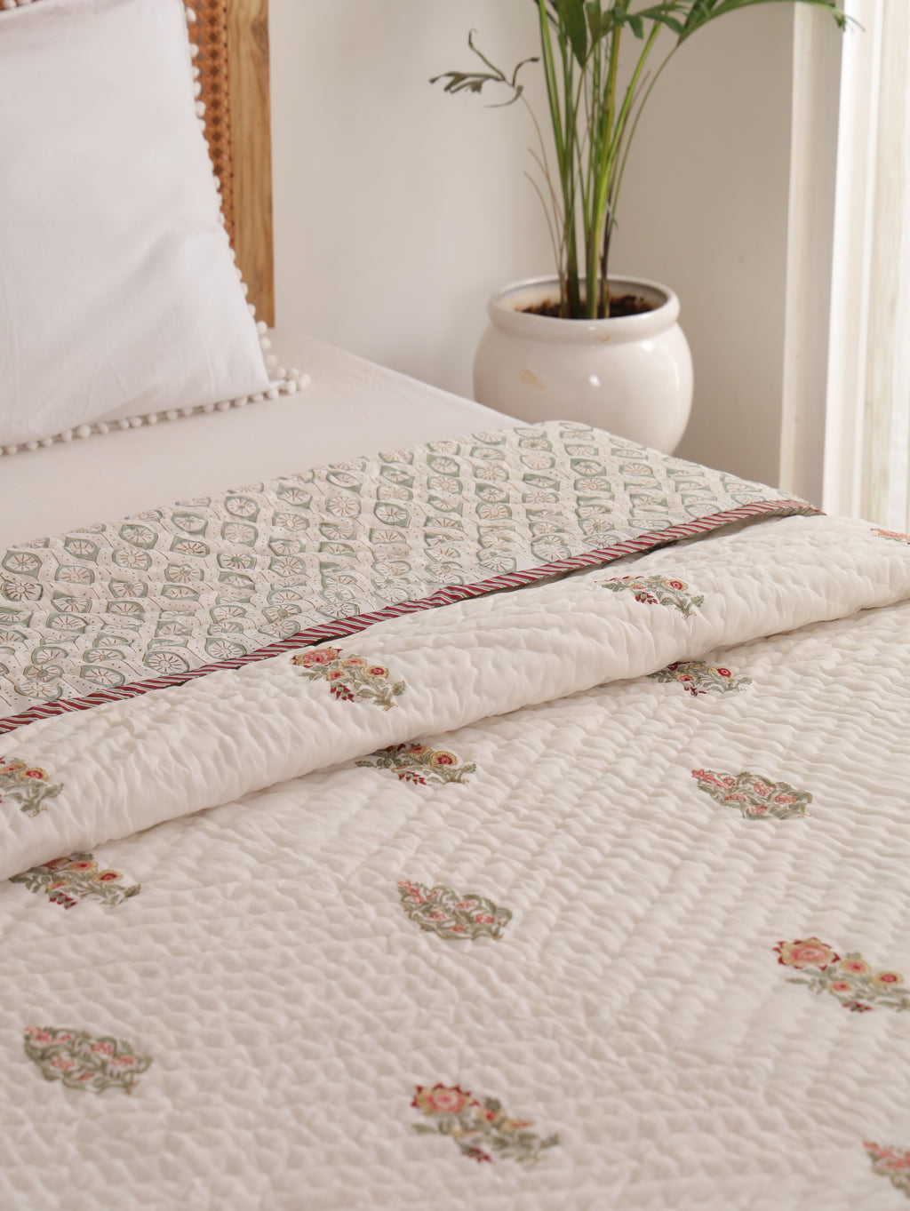 Parijat  Quilt - Double