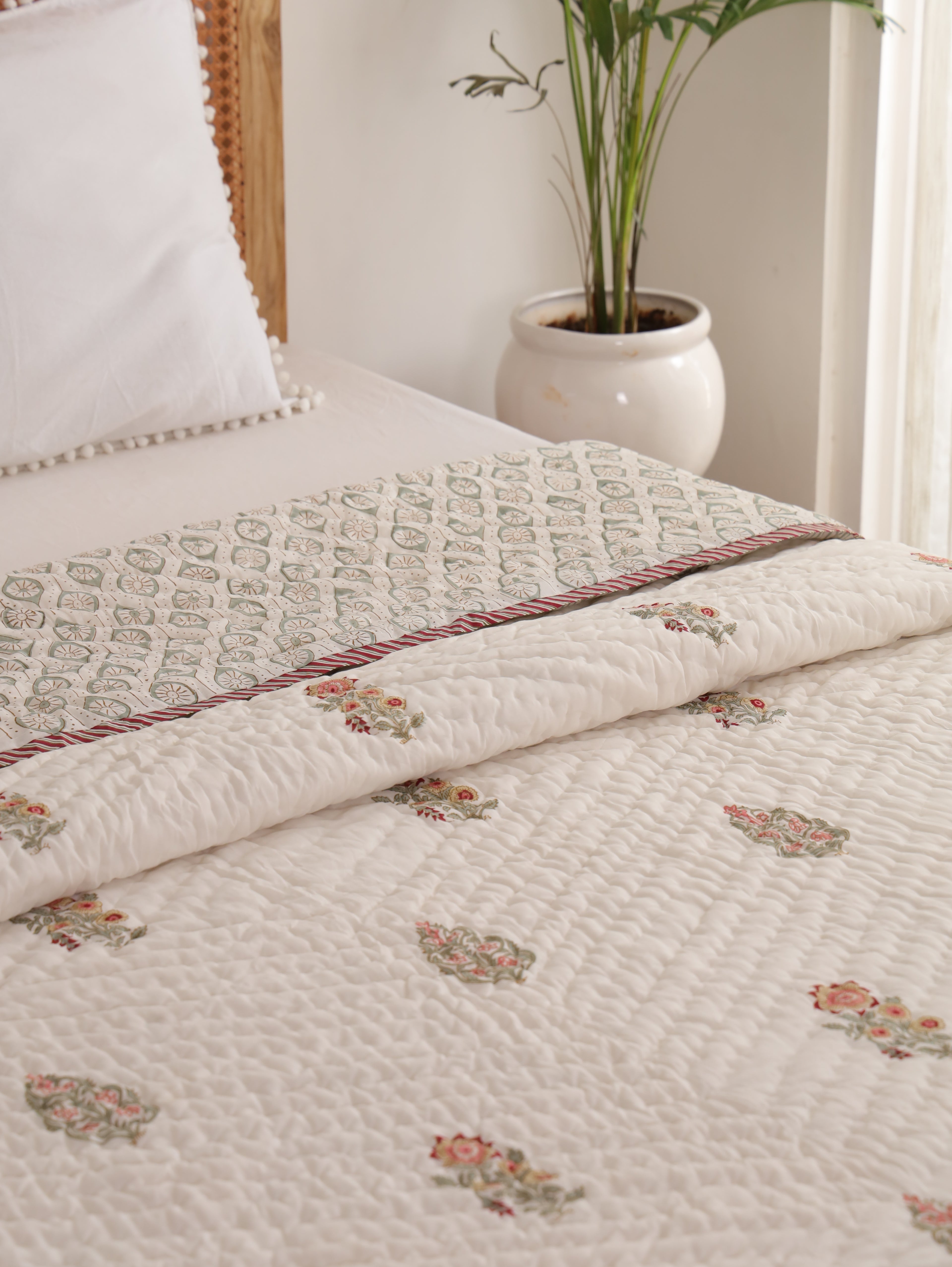 Parijat  Quilt - Double