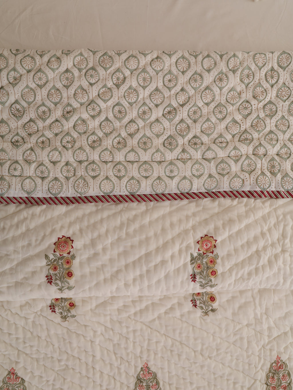 Parijat  Quilt - Double