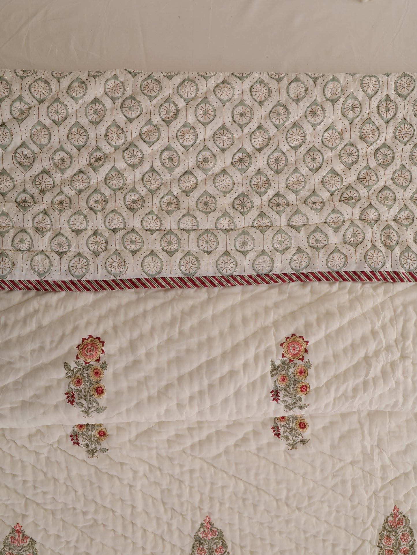 Parijat  Quilt - Double