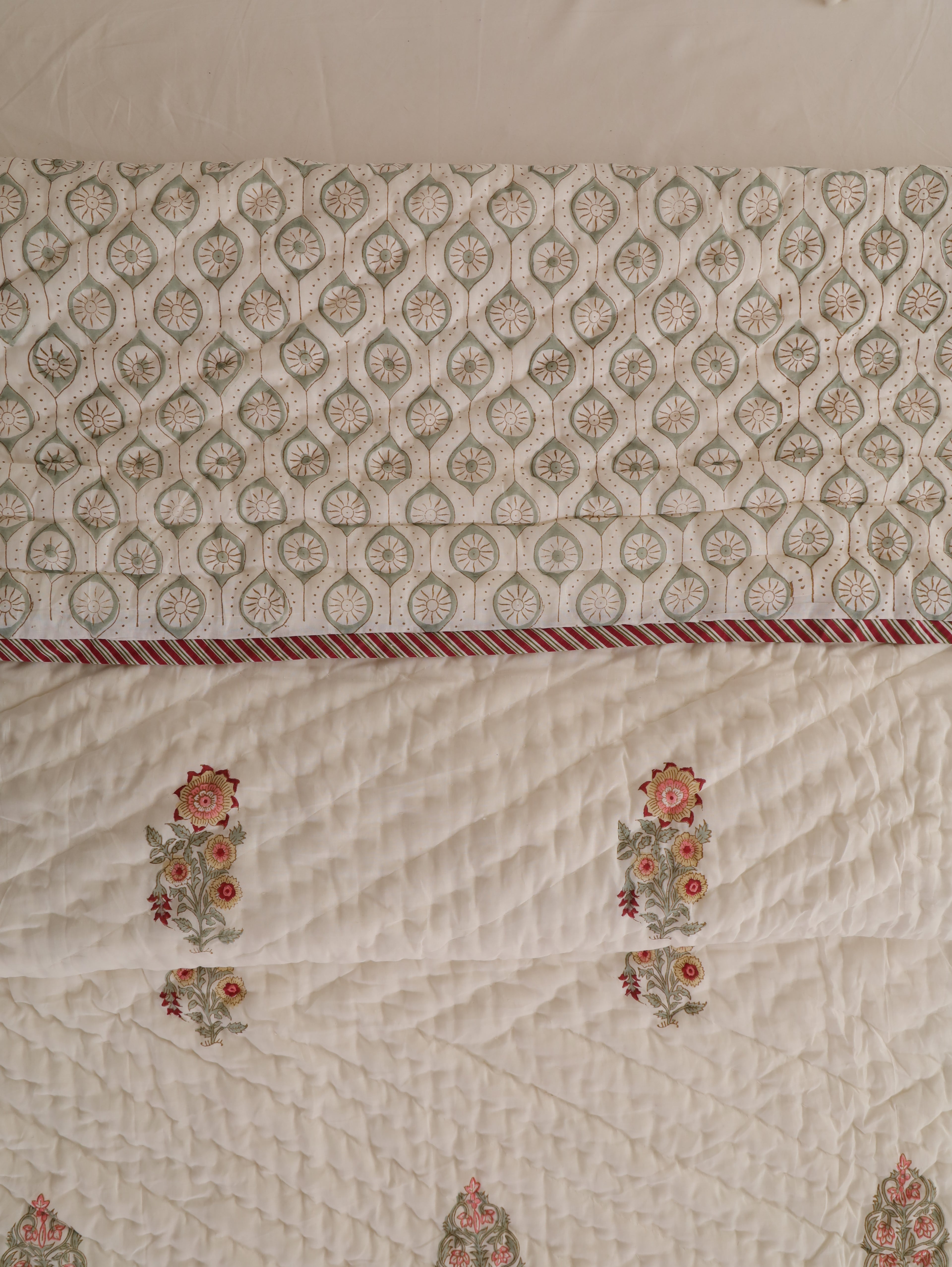 Parijat  Quilt - Double