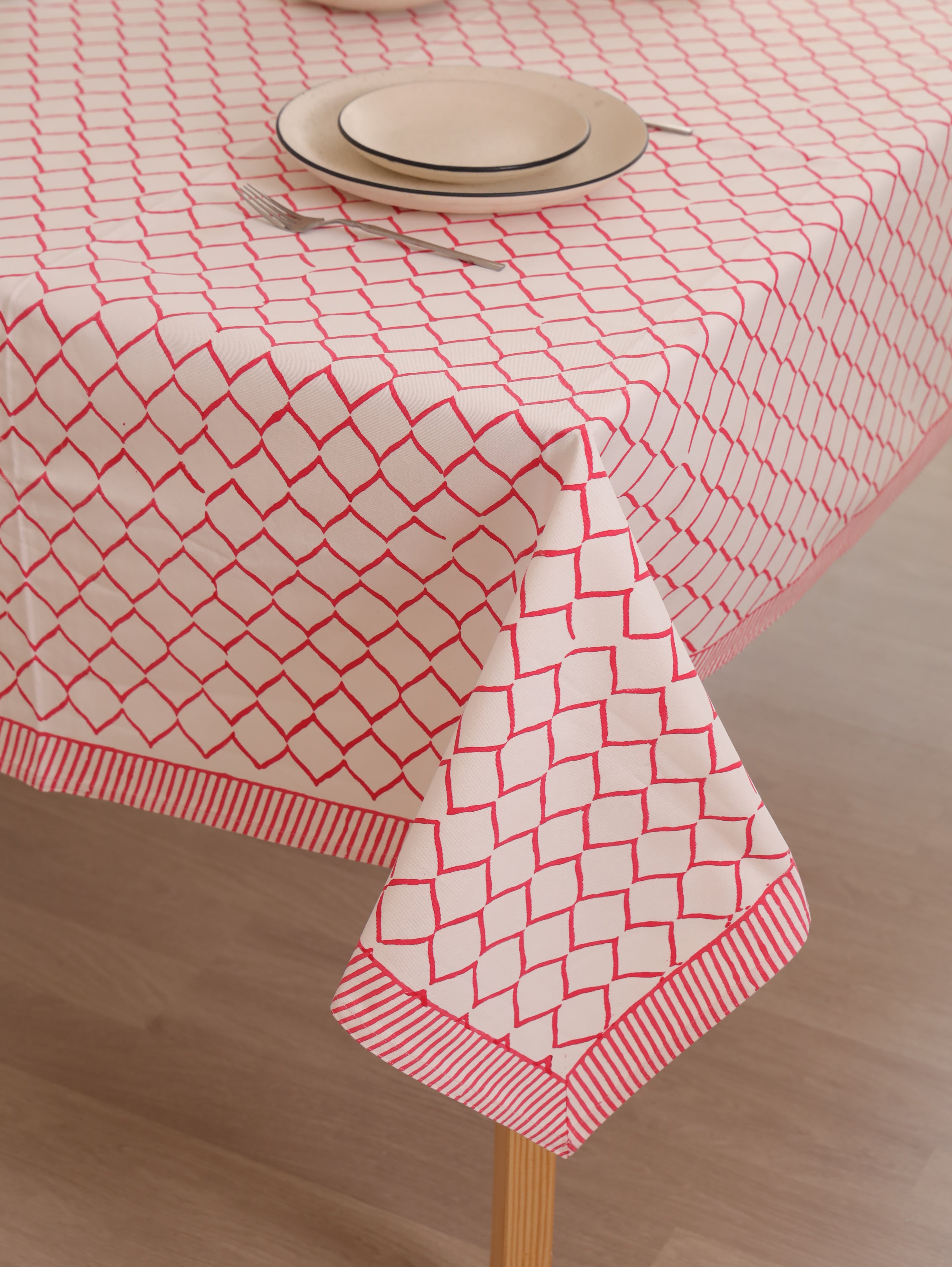 Rani Table Cover - 6 seater